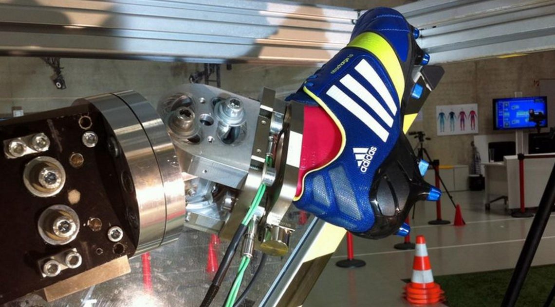 На экспериментальном заводе Adidas в Германии будут работать роботы - 2